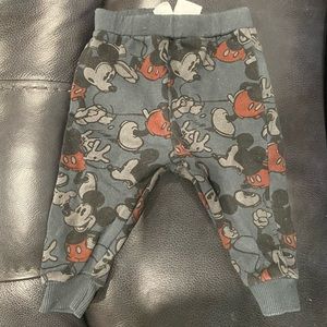 Zara baby 6-9 month Disney pant